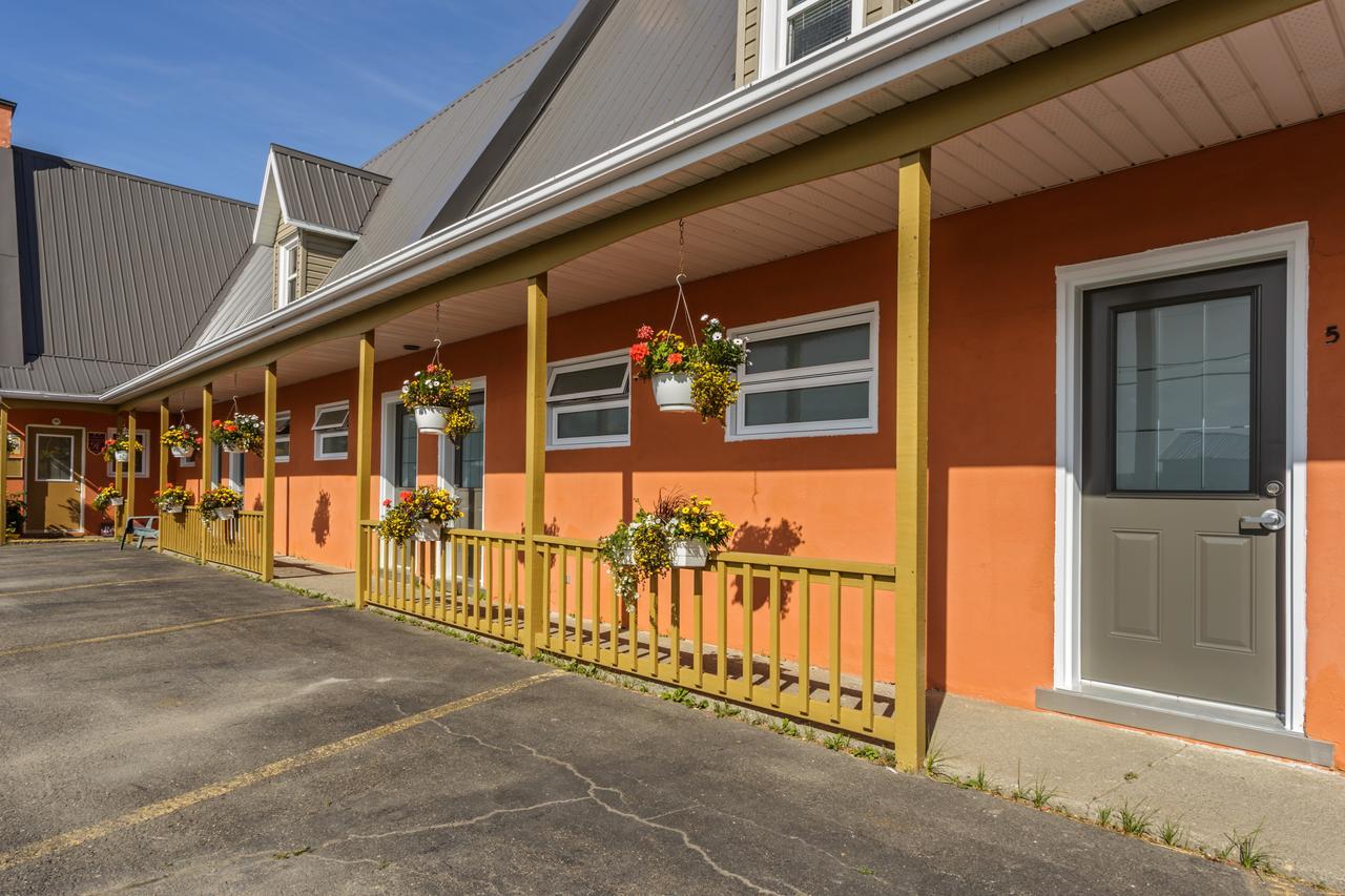 Auberge De L'Anse Rivière-du-Loup Zewnętrze zdjęcie
